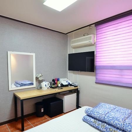 Wow Motel Пусан Экстерьер фото