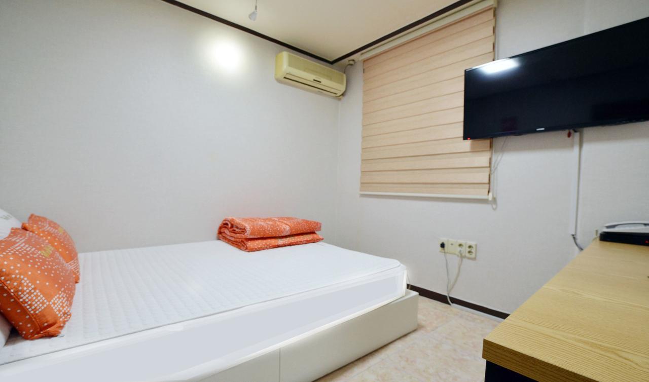 Wow Motel Пусан Экстерьер фото